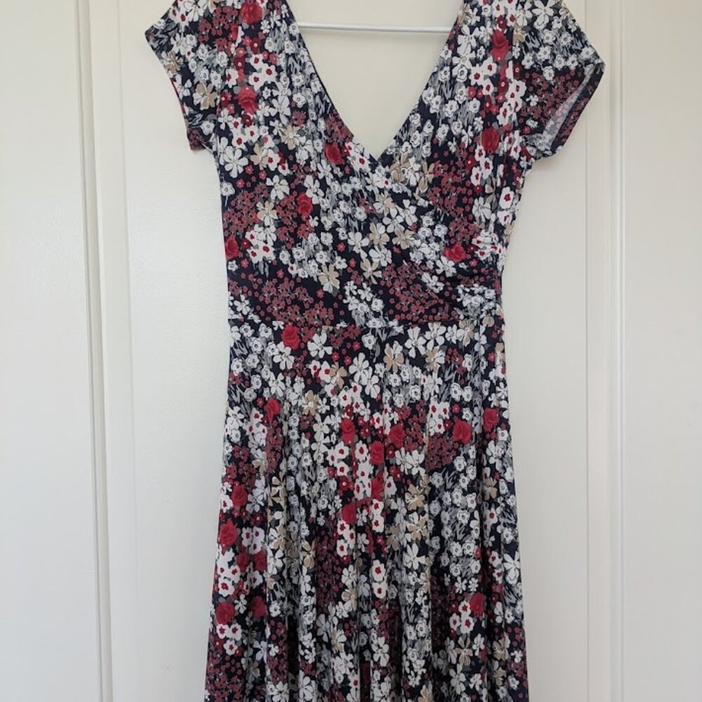 Kaileigh womens navy red floral fit and flare dress short sleeve size S
